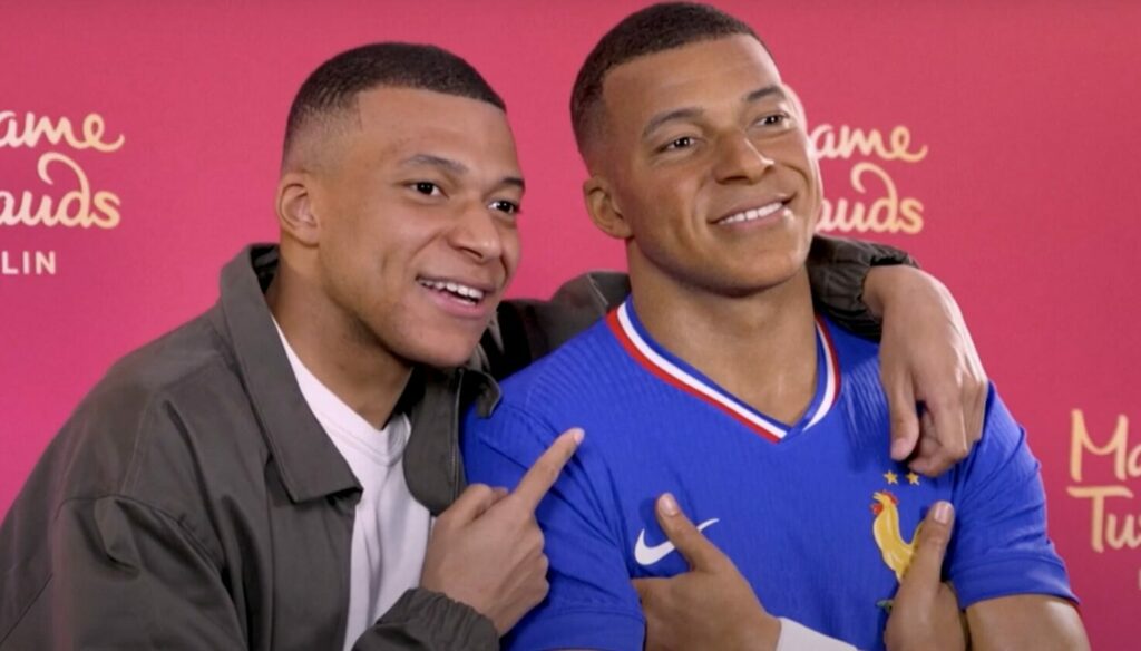 Kylian Mbappé - Madame Tussaud - Statue de Cire